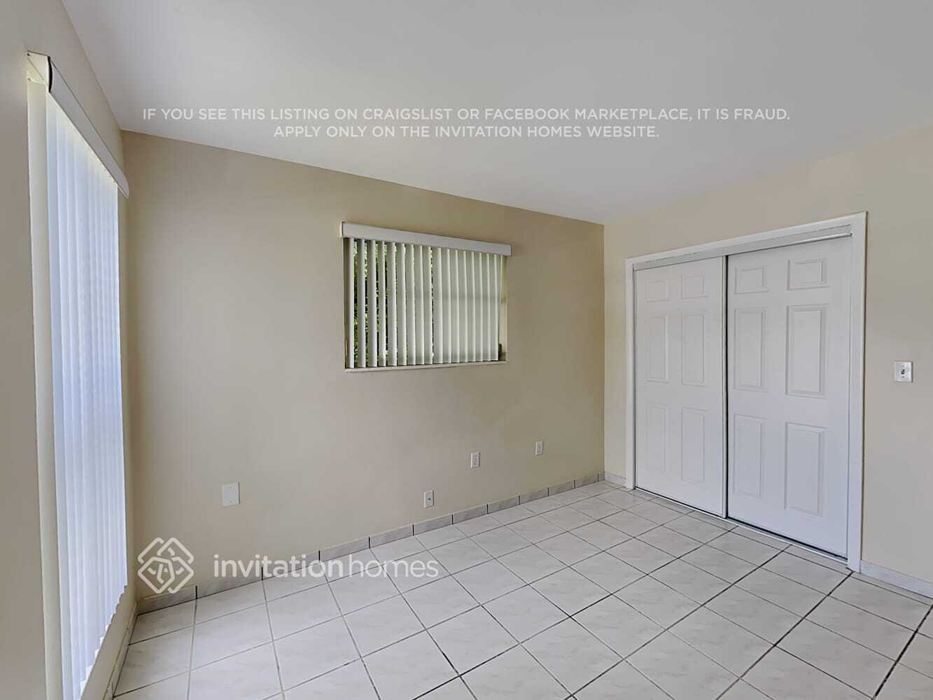 Building Photo - 9411 SW 192nd Dr