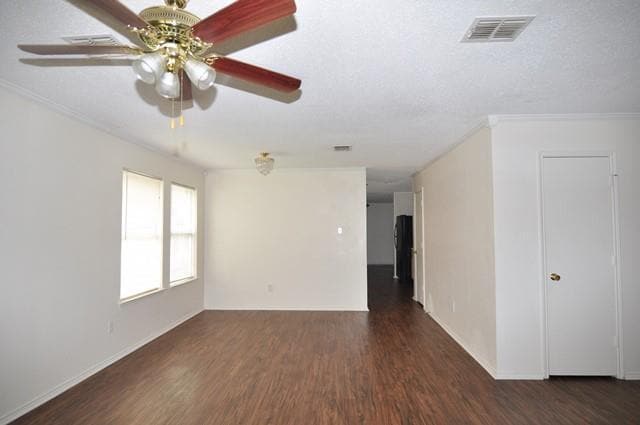 Building Photo - 2971 Celian Dr