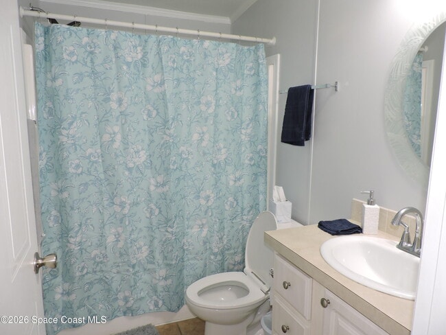 Building Photo - 830 Lychee Dr