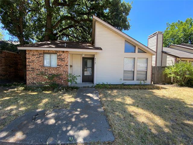 Primary Photo - 914 Schulze Dr