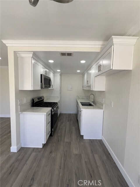 Building Photo - 12545 Cuesta Ln