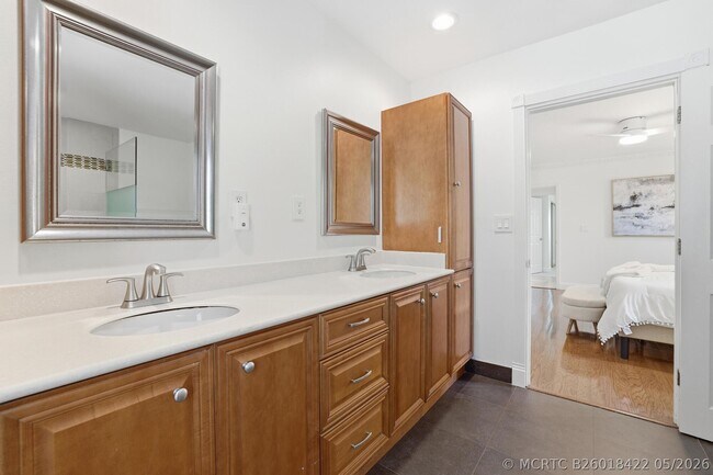 Building Photo - 13684 Exotica Ln