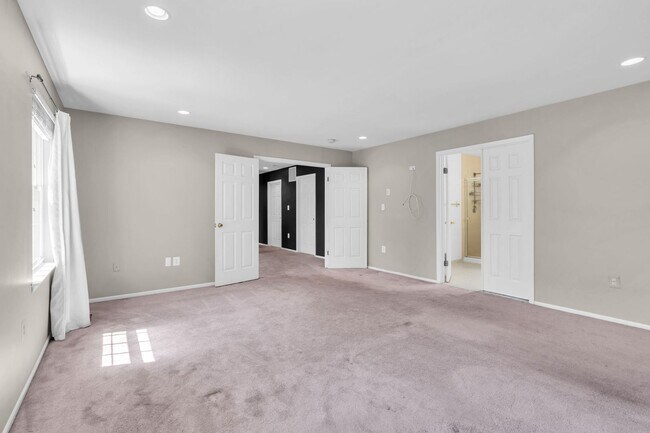 Building Photo - 6 Marybeth Court