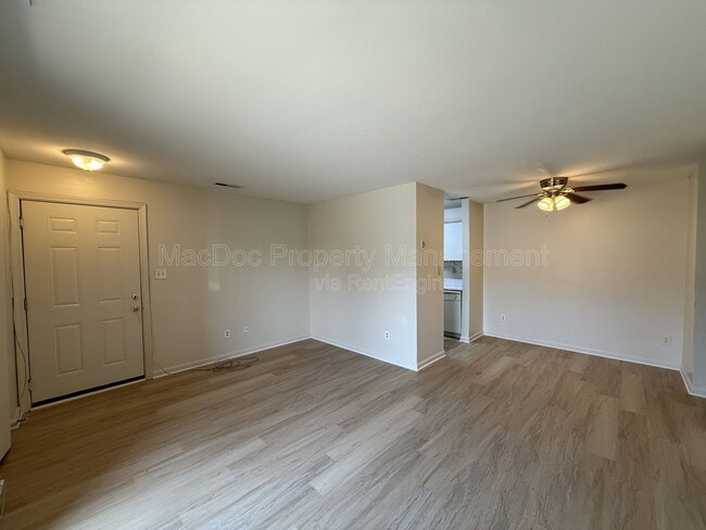 Building Photo - 76 Red Maple Ct