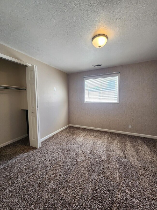 Building Photo - Available NOW!!