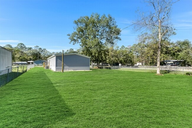 Building Photo - 25150 Faraway Ln