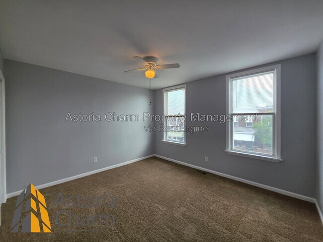 Building Photo - 1726 Darley Ave
