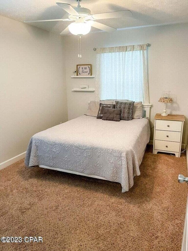 Building Photo - 2417 Causeway Manor Ct