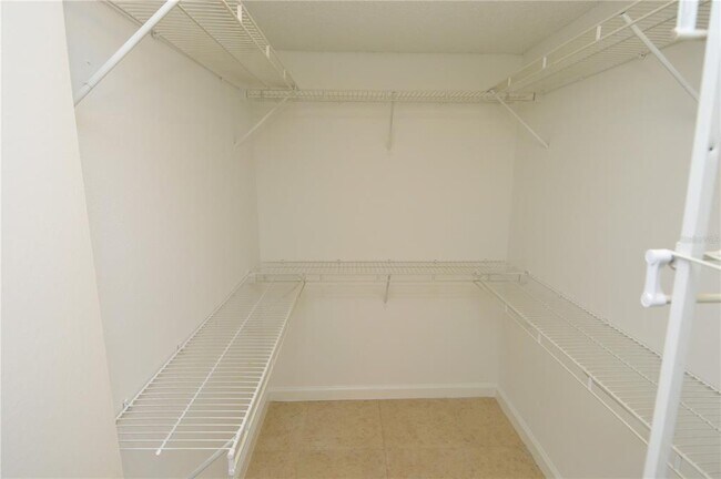 Building Photo - 8645 Fancy Finch Dr