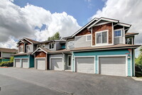 Building Photo - Pinnacle Sonata