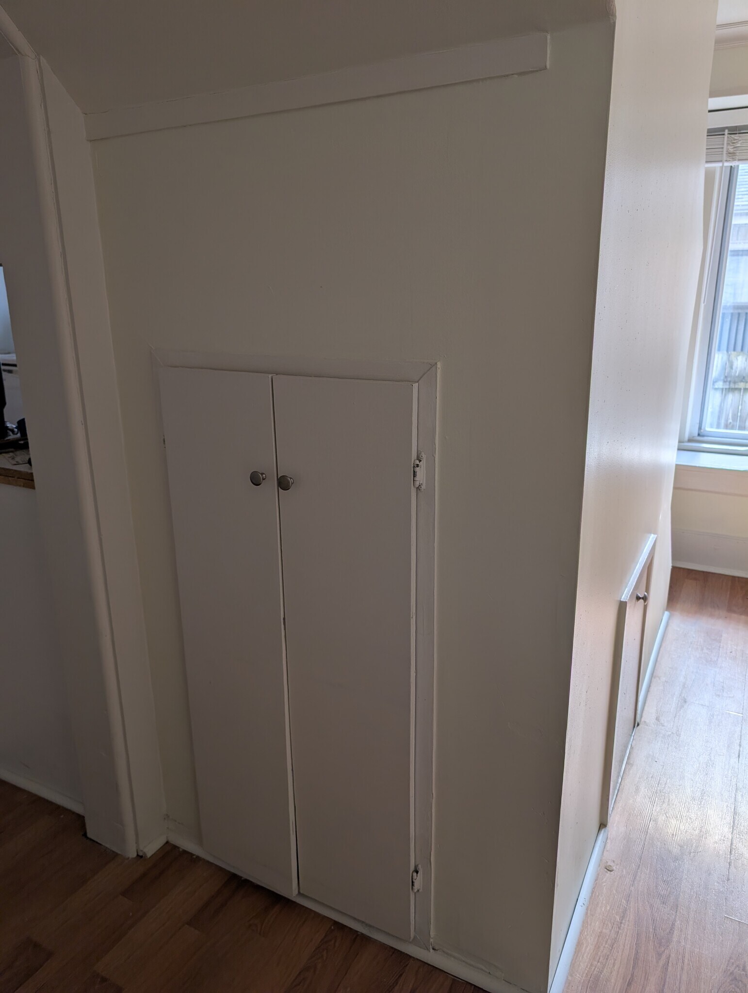 Kitchen pantry - 14837 Keating Ave