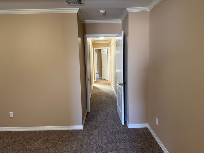 Building Photo - Lovely Home for Lease in Plantation Trace Garden Homes - Bossier City, LA 71112