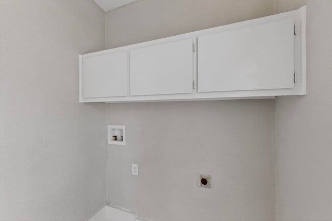 Building Photo - Cozy Living Near Rockwall Lake