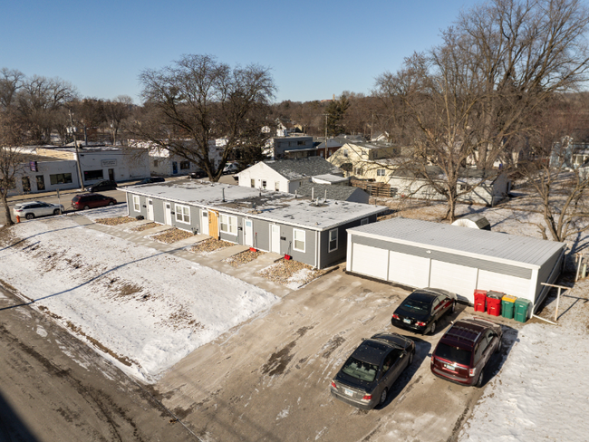 Building Photo - 515 6th St NW