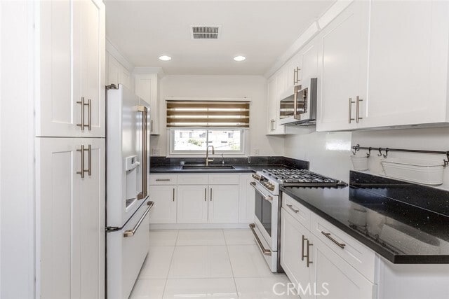 Building Photo - 624 Hawthorne St