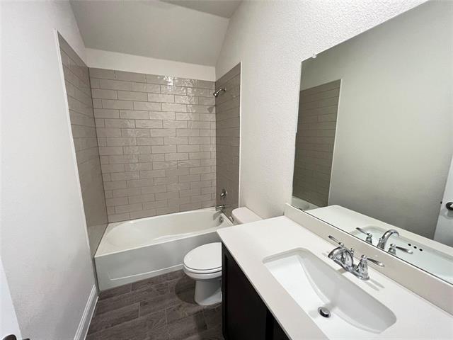 Building Photo - 11221 Ranchera Dr