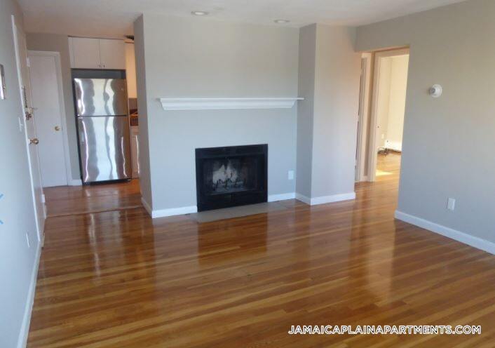 Building Photo - 50 Evergreen St