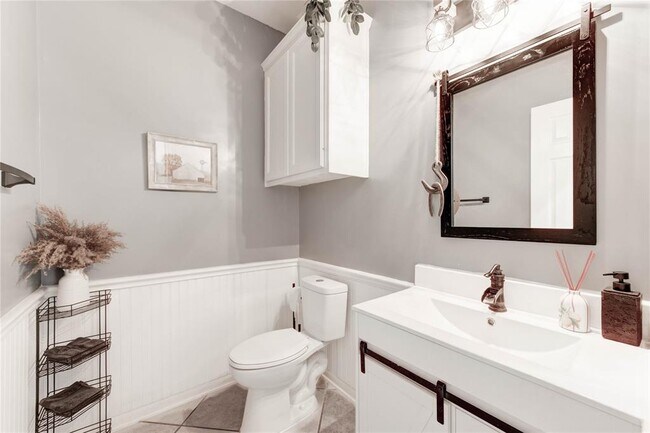 Building Photo - 6219 Mound Airy Ct