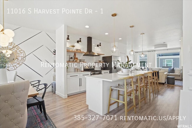 Building Photo - 11016 Harvest Pointe Dr