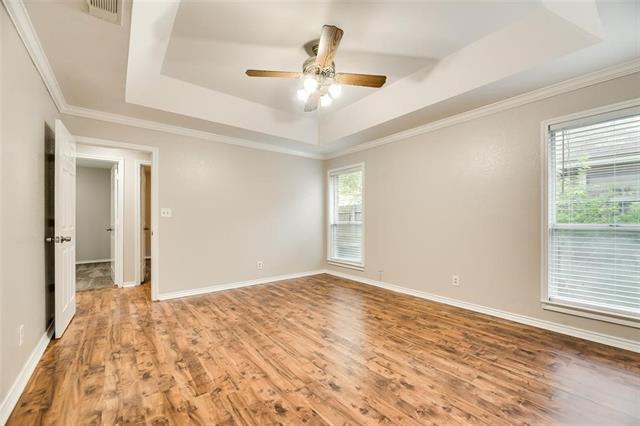 Building Photo - 6108 Paradise Dr