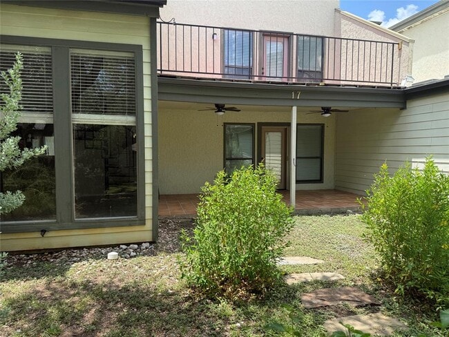 Building Photo - 17 Casa Verde St