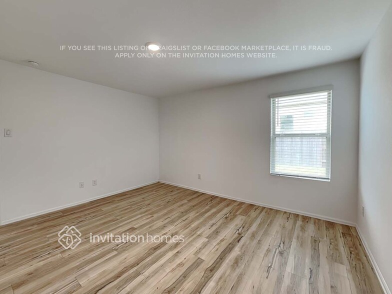 Building Photo - 22292 Stoney Ravine Dr