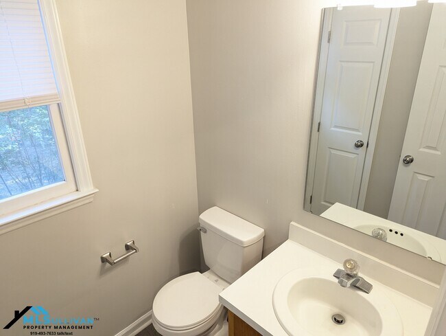 Building Photo - 4424 American Dr