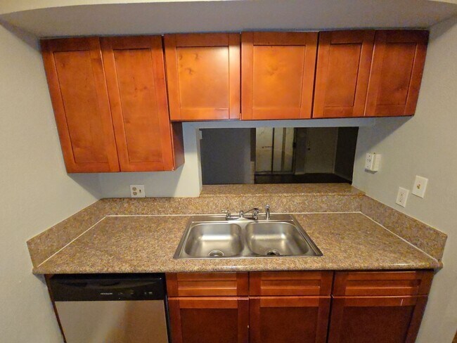 Building Photo - 12634 Ashford Meadow Dr