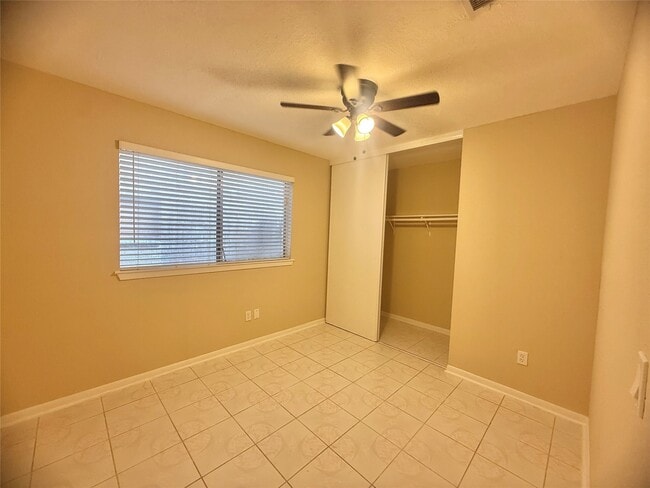 Building Photo - 13511 Harpers Bridge Dr