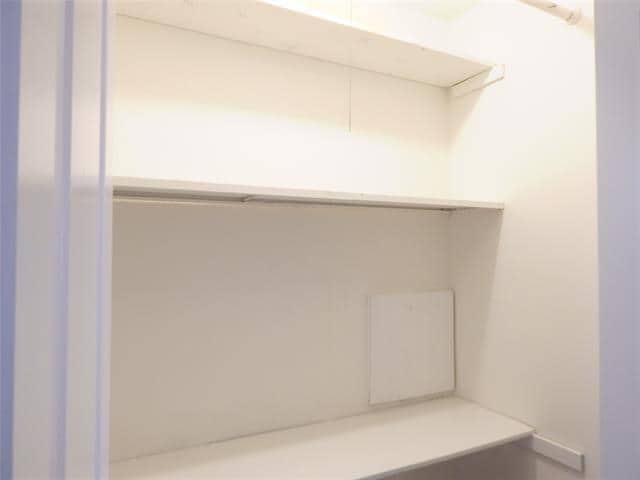 Building Photo - 6316 Pine St