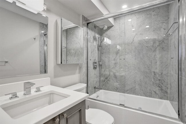 Building Photo - 5200 N Ocean Blvd