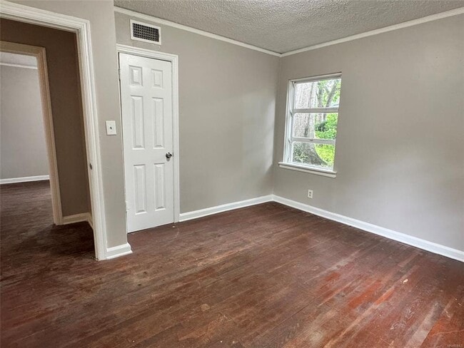 Building Photo - 1078 Lynwood Dr
