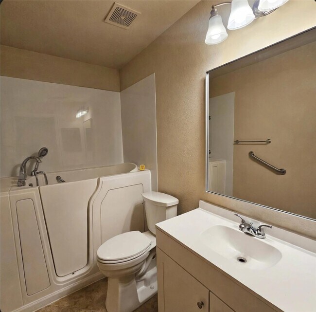 Building Photo - 4622 Gingerwood Crest Ct