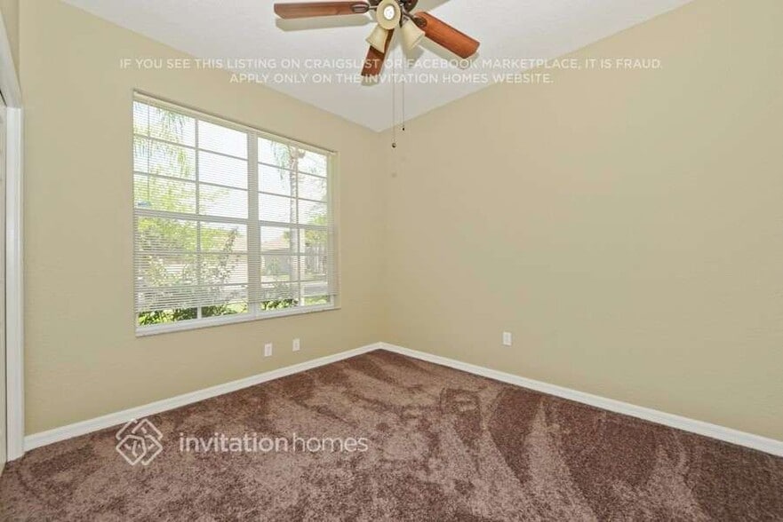 Building Photo - 27042 Firebush Dr