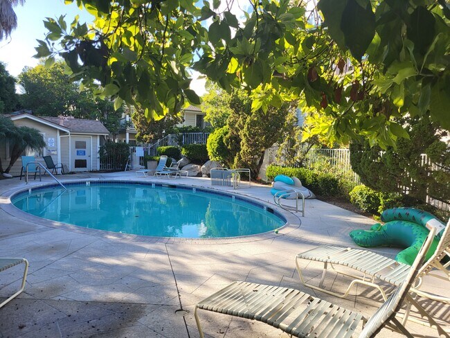 Building Photo - 22232 S Vermont Ave