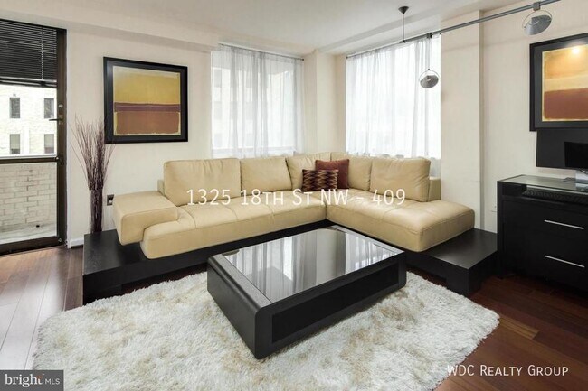 Building Photo - 1325 18th St NW