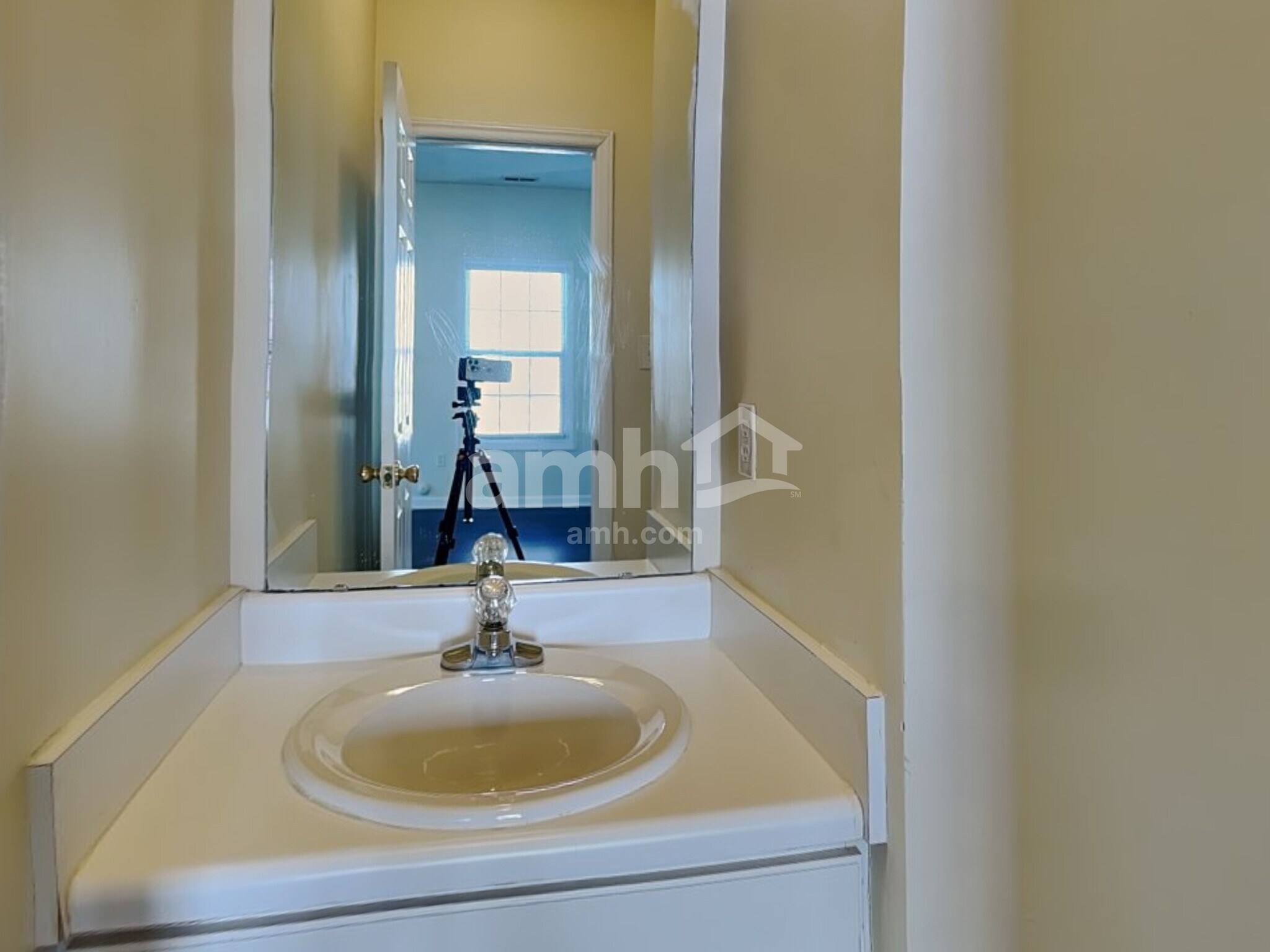 Building Photo - 3605 Enduring Freedom Dr