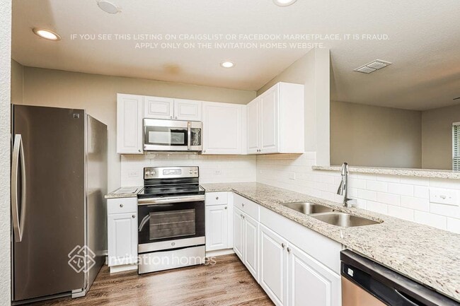 Building Photo - 2713 Morning Song Dr