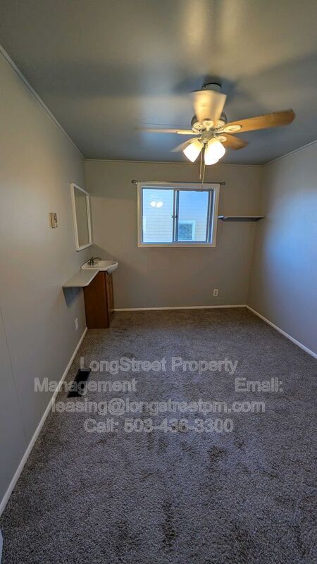 Building Photo - 622 NW 29th St
