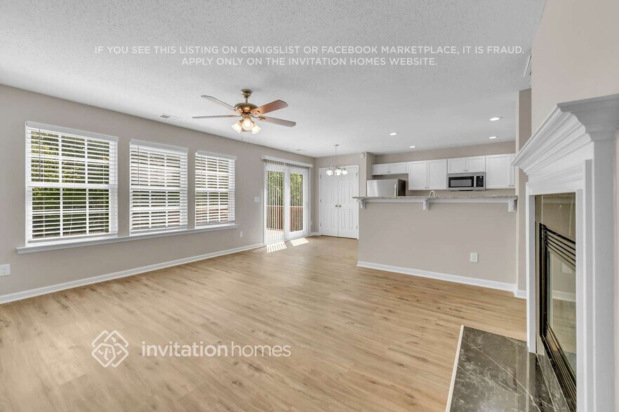 Building Photo - 3309 Marshlane Way