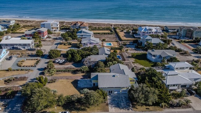 Building Photo - AMAZING WRIGHTSVILLE BEACH OFF-SEASON HOME - Now until End of April 2026