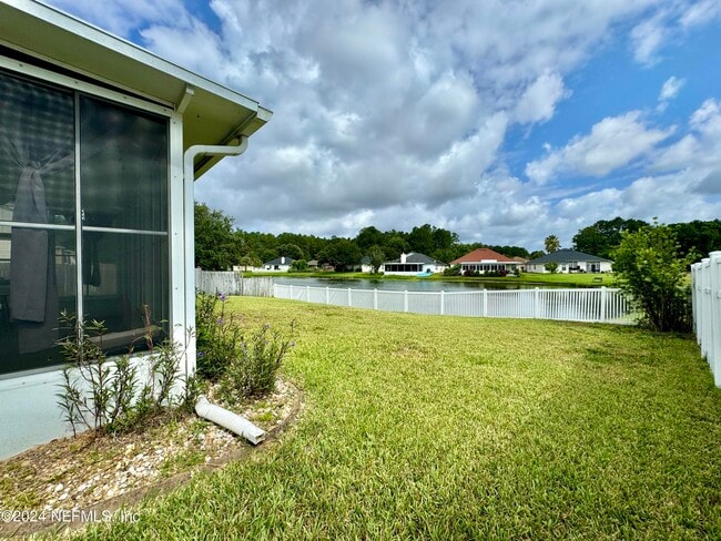 Building Photo - 12059 Autumn Sunrise Dr