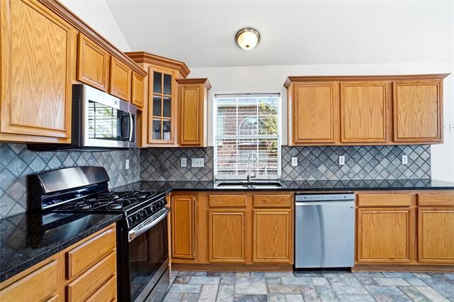 Building Photo - 2084 Sailmaker Ct