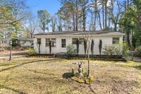 Building Photo - 515 Madison Ave