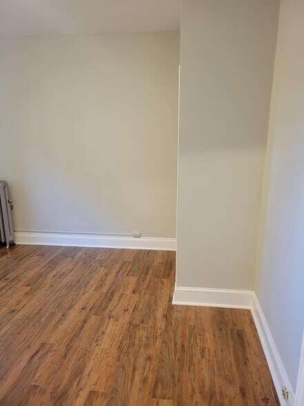 Building Photo - 1193 Commonwealth Ave