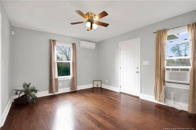 Building Photo - 326 Hawley Ln