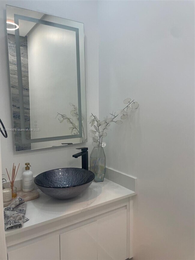 Building Photo - 15413 SW 176th Terr