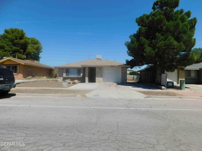 Primary Photo - 11957 Picasso Dr