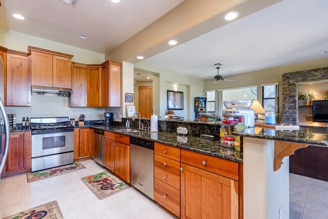 Building Photo - 28543 N 102nd Pl