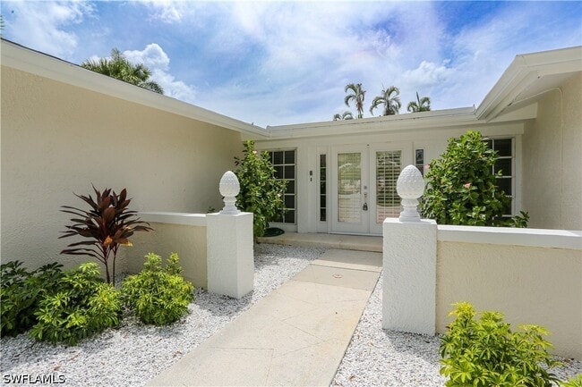 Building Photo - 2901 Crayton Rd